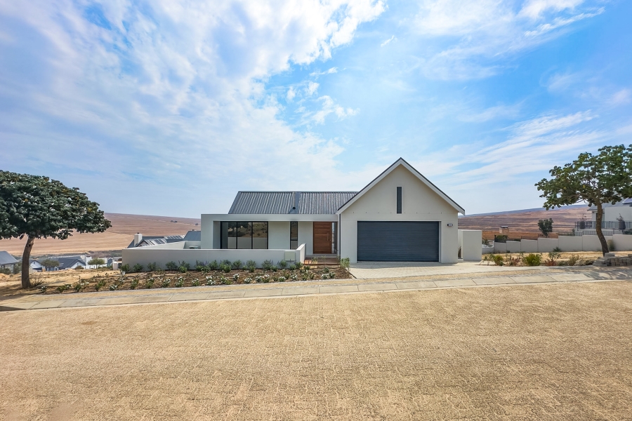 5 Bedroom Property for Sale in Mount Royal Golf Estate Western Cape